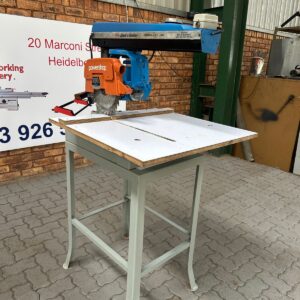 Radial arm saw