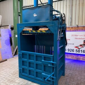 Hydraulic bailer machine